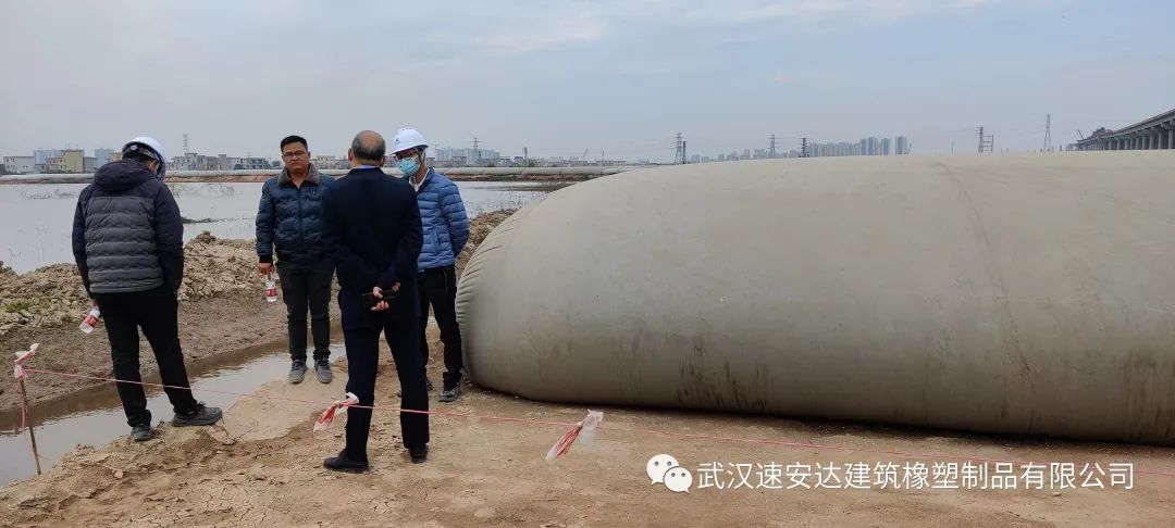 1672899301143788.jpg 1672899301143788.jpg