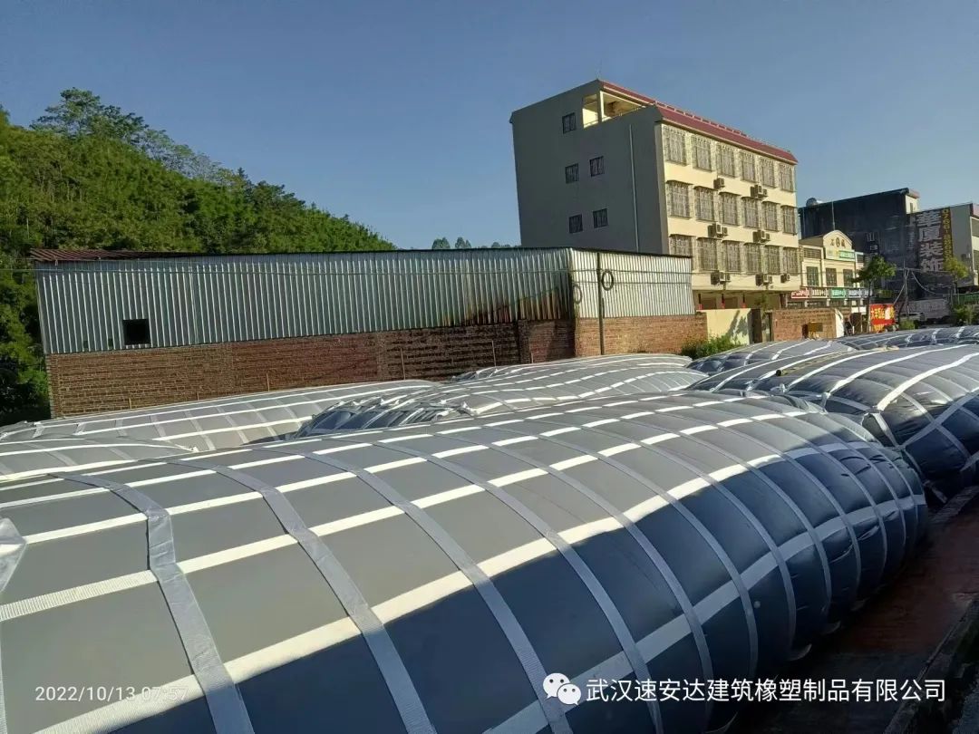 1672900203864796.jpg 1672900203864796.jpg